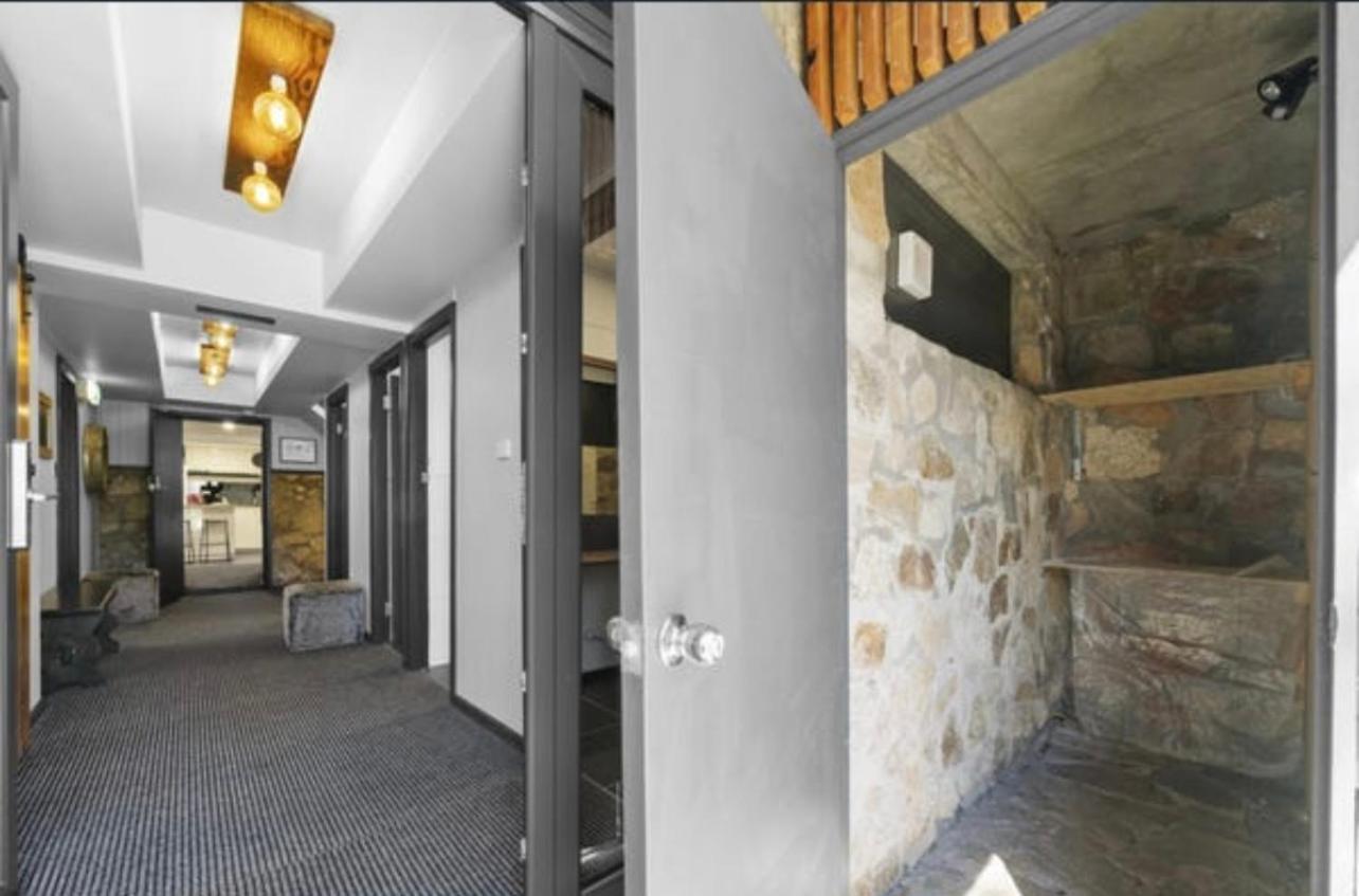 Amber Lodge Mt Buller Mount Buller Exteriör bild