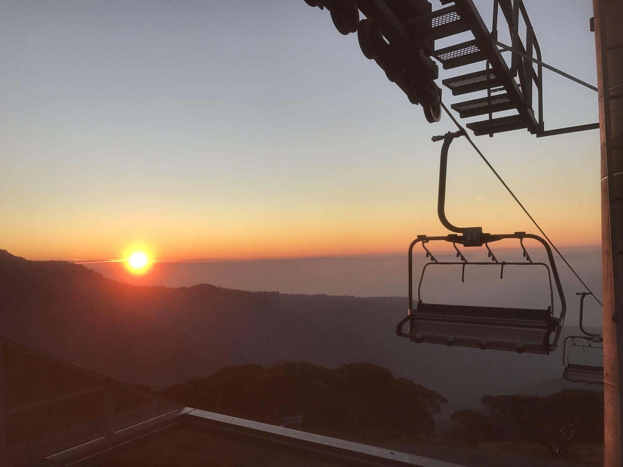 Amber Lodge Mt Buller Mount Buller Exteriör bild